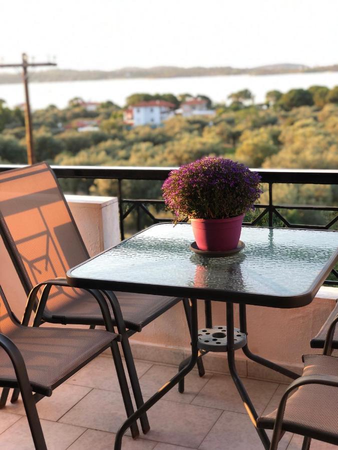 Balconaki Apartments In 沃尔沃罗 外观 照片